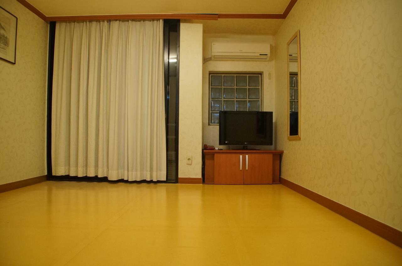 Corea Condo Кёнджу Экстерьер фото
